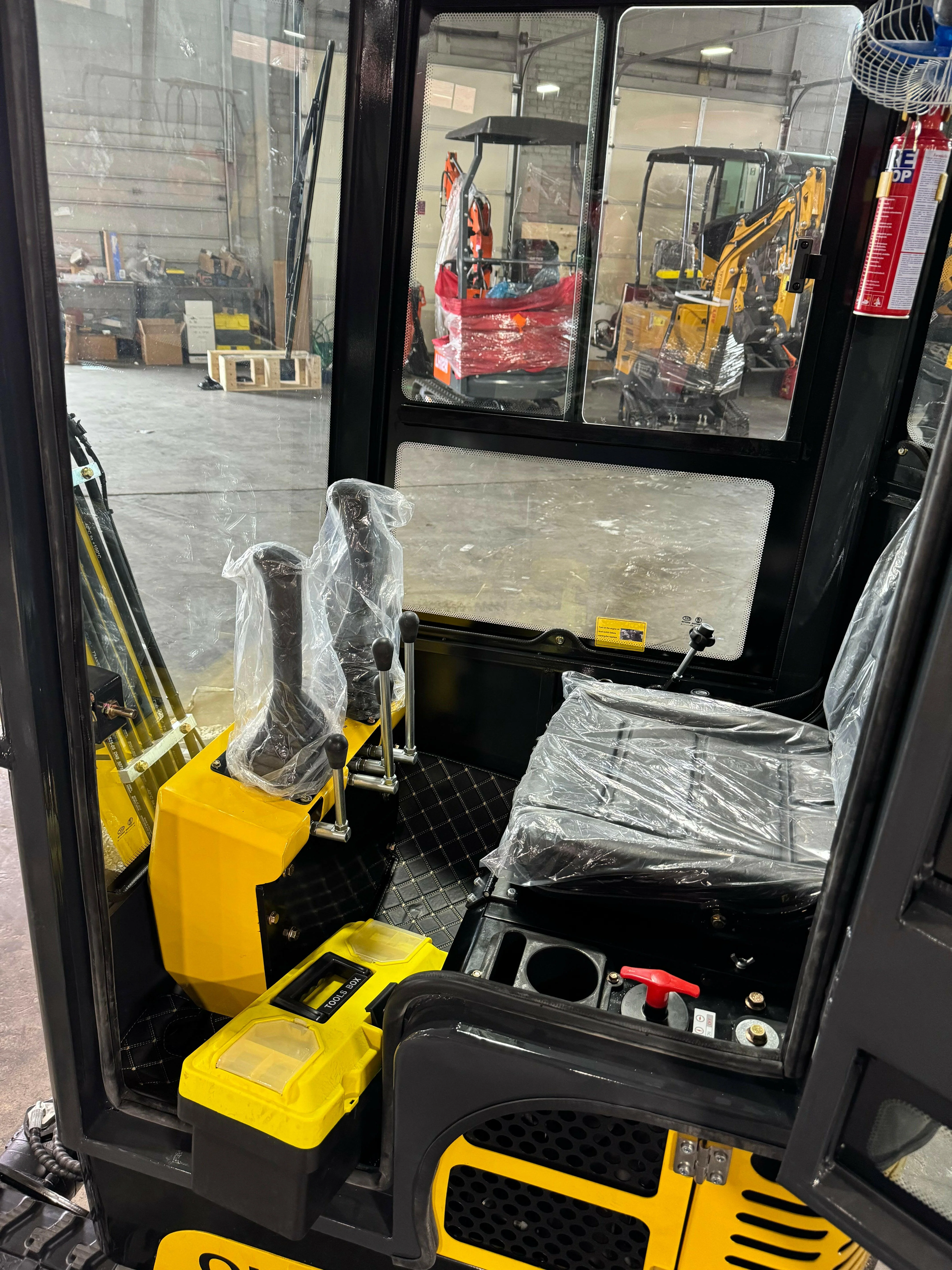 1 Ton, R420D Gasoline Mini Excavator w/ Enclosed Cab | QH13R - Image 5