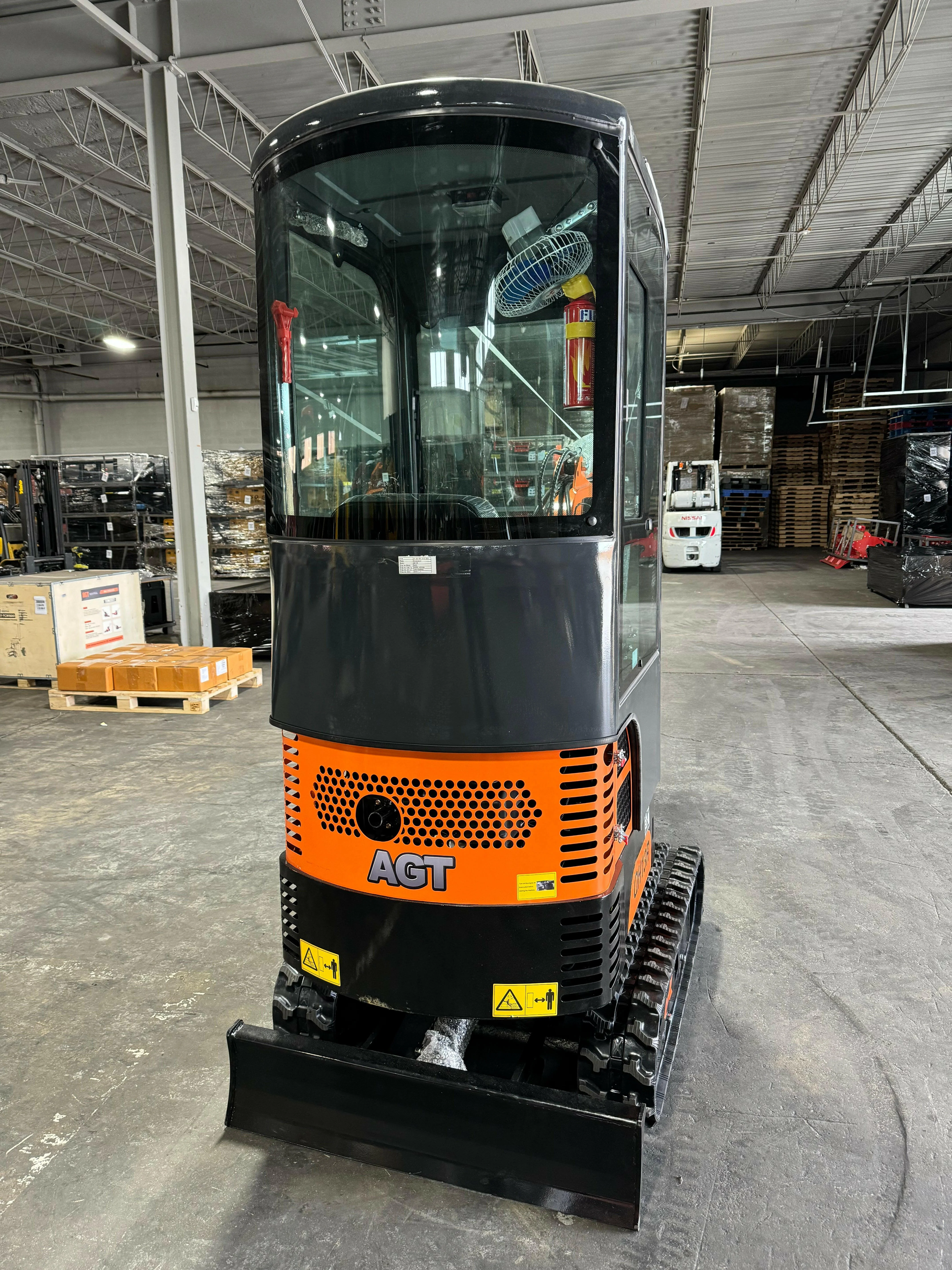 1 Ton, R420D Gasoline Mini Excavator w/ Enclosed Cab | QH13R - Image 9