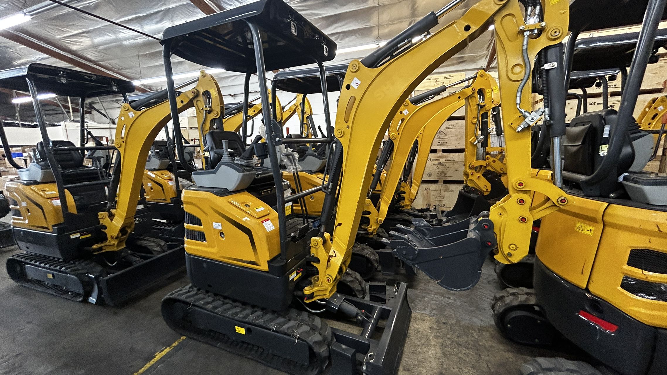 1.8 Ton, Kubota Diesel Engine Mini Excavator | AGT-SE17SR - Image 4