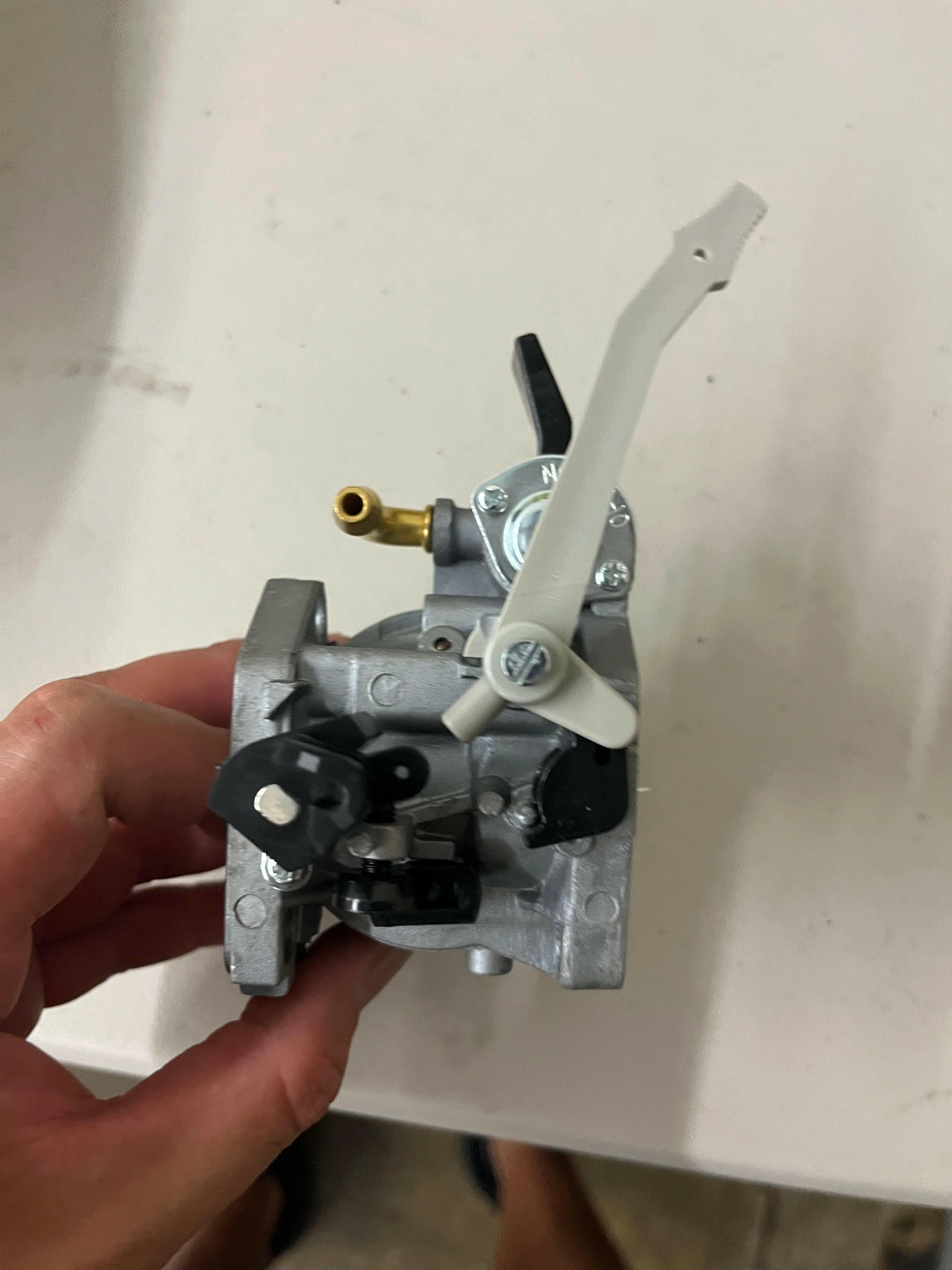 OEM Briggs and Stratton Carburetor | AGT-CARB - Image 5