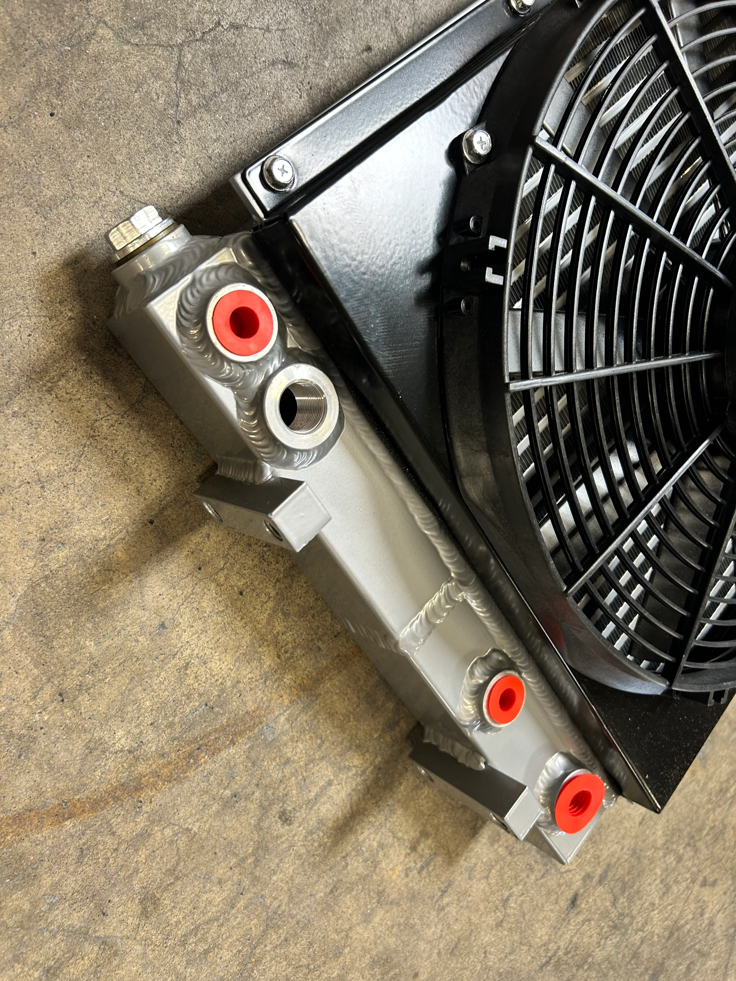 LRT23 Hydraulic Radiator Plus Fan | AGT-ORMSR23 - Image 3
